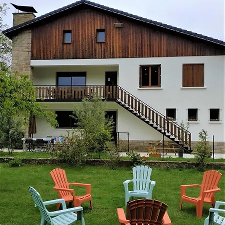 ベッド・アンド・ブレックファスト Le Jardin De Moulis, Et Table D'hotes, Saint Girons, Ariege, Pyrenees, 3*