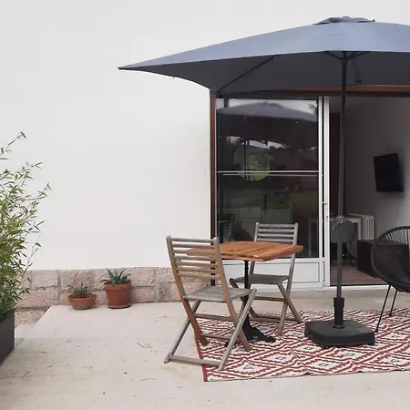 Le Jardin De Moulis, Saint Girons, Ariege, Pyrenees, Bed & Breakfast