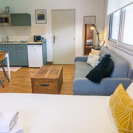 Le Jardin De Moulis, Et Table D'hotes, Saint Girons, Ariege, Pyrenees,