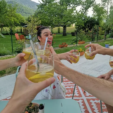 ベッド・アンド・ブレックファスト Le Jardin De Moulis, Et Table D'hotes, Saint Girons, Ariege, Pyrenees,