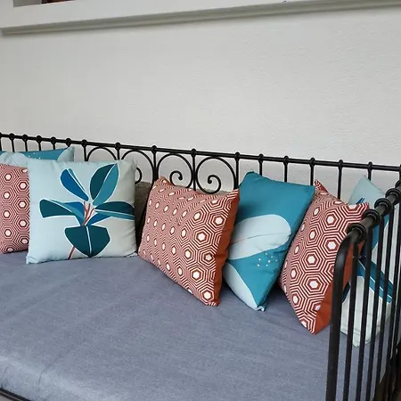 Bed & Breakfast Le Jardin De Moulis, Saint Girons, Ariege, Pyrenees, *