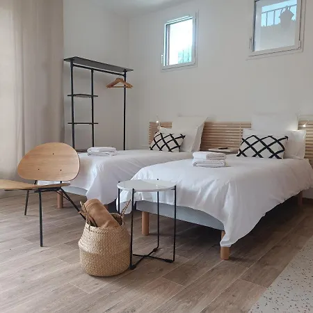 Le Jardin De Moulis, Et Table D'hotes, Saint Girons, Ariege, Pyrenees, 3*