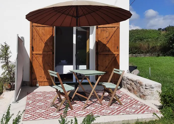 Bed & Breakfast Le Jardin De Moulis, Et Table D'hotes, Saint Girons, Ariege, Pyrenees,