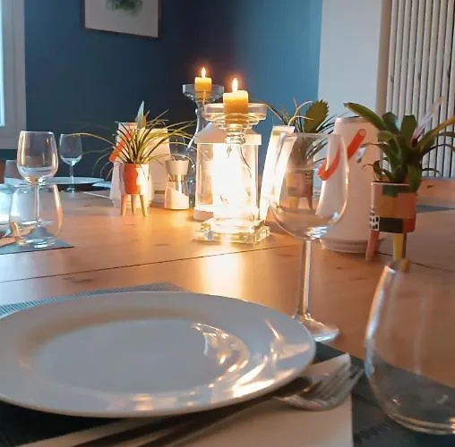 Le Jardin De Moulis, Et Table D'hotes, Saint Girons, Ariege, Pyrenees, 3* Moulis