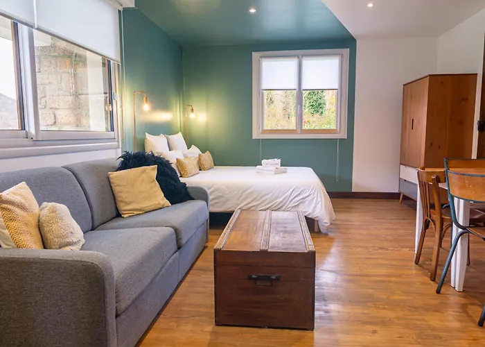 Bed & Breakfast Le Jardin De Moulis, Et Table D'hotes, Saint Girons, Ariege, Pyrenees, Moulis